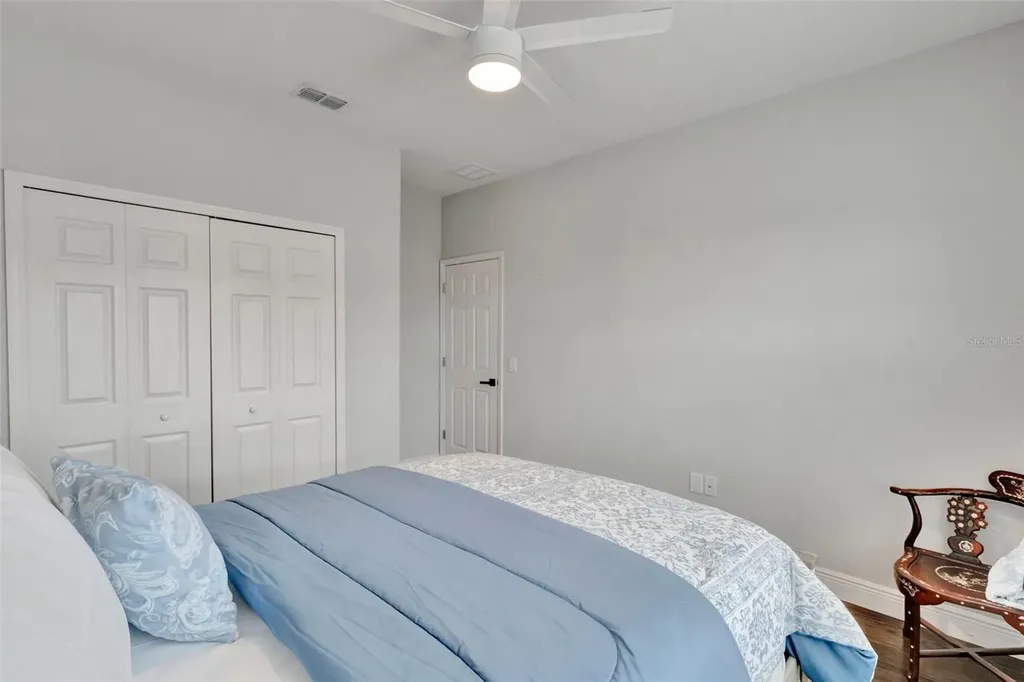 4892 Beach Boulevard Orlando FL 32803
