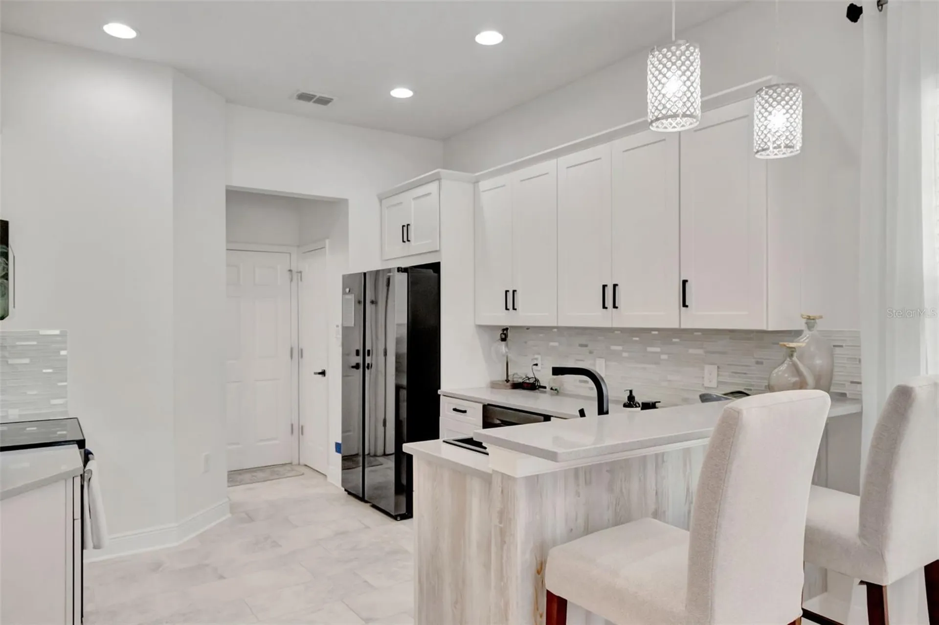 4892 Beach Boulevard Orlando FL 32803