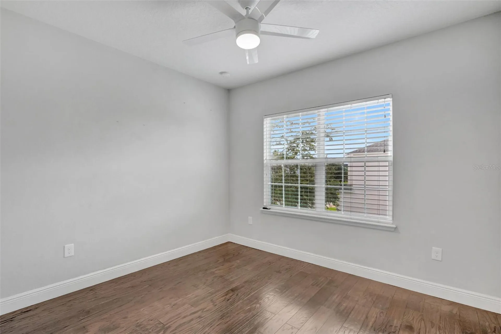 4892 Beach Boulevard Orlando FL 32803