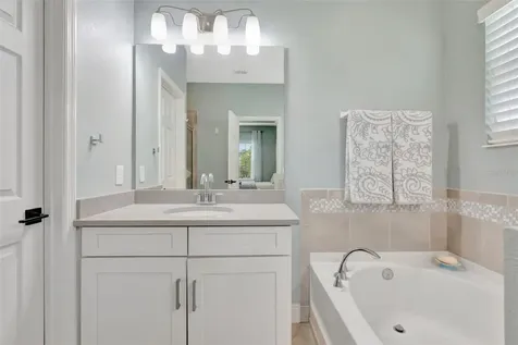 4892 Beach Boulevard Orlando FL 32803