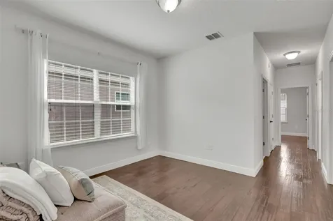 4892 Beach Boulevard Orlando FL 32803
