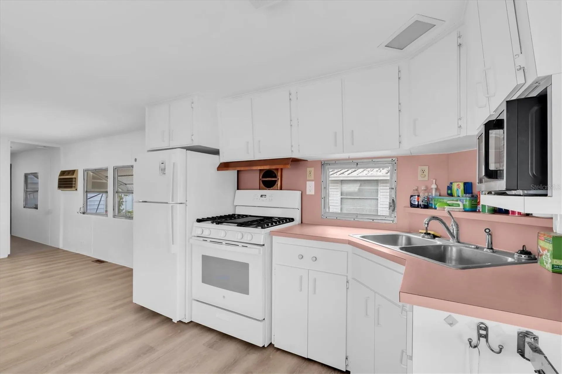7801 34th Avenue N St Petersburg FL 33710