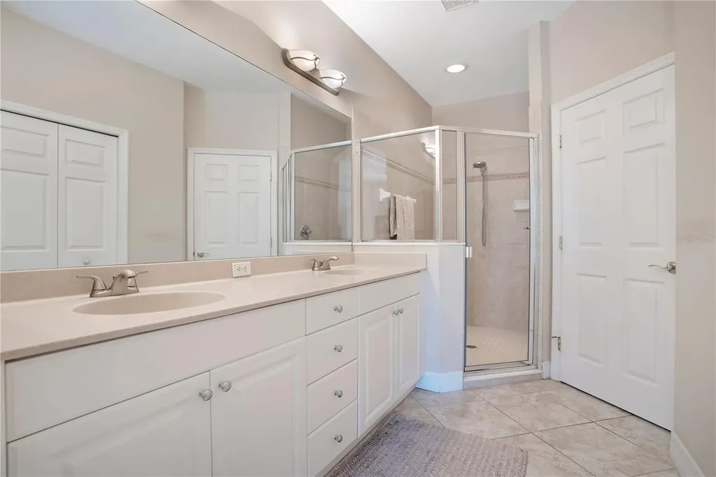 926 River Basin Court Bradenton FL 34212