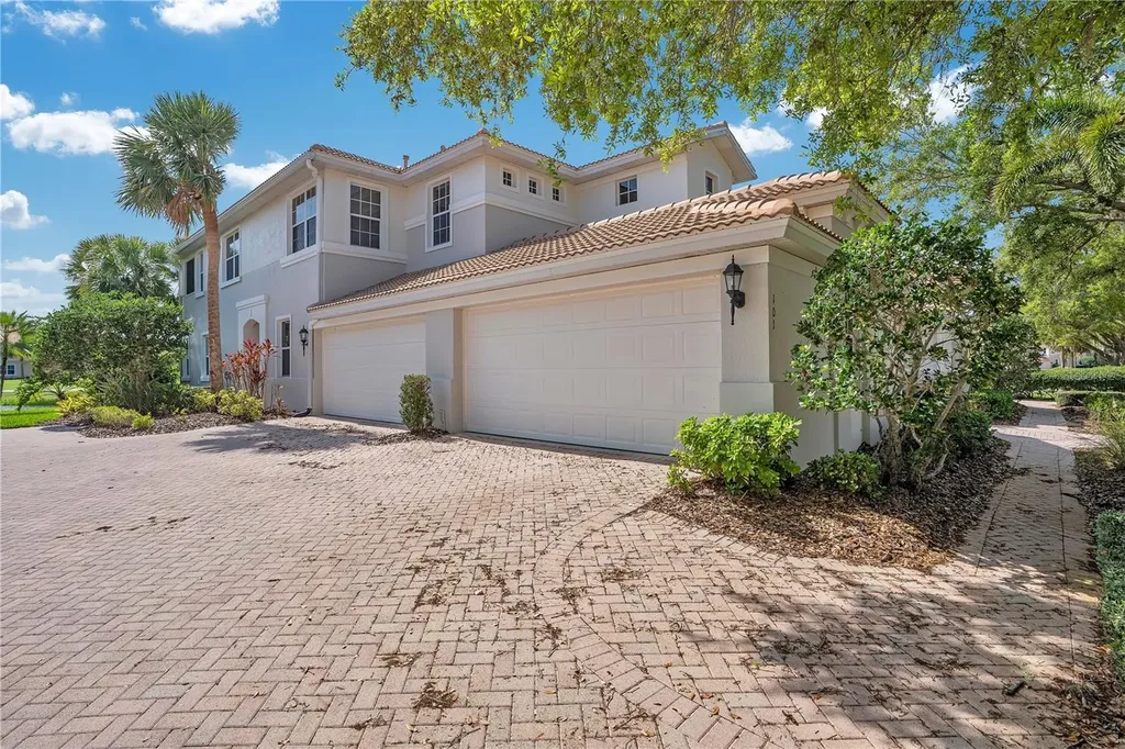 926 River Basin Court Bradenton FL 34212