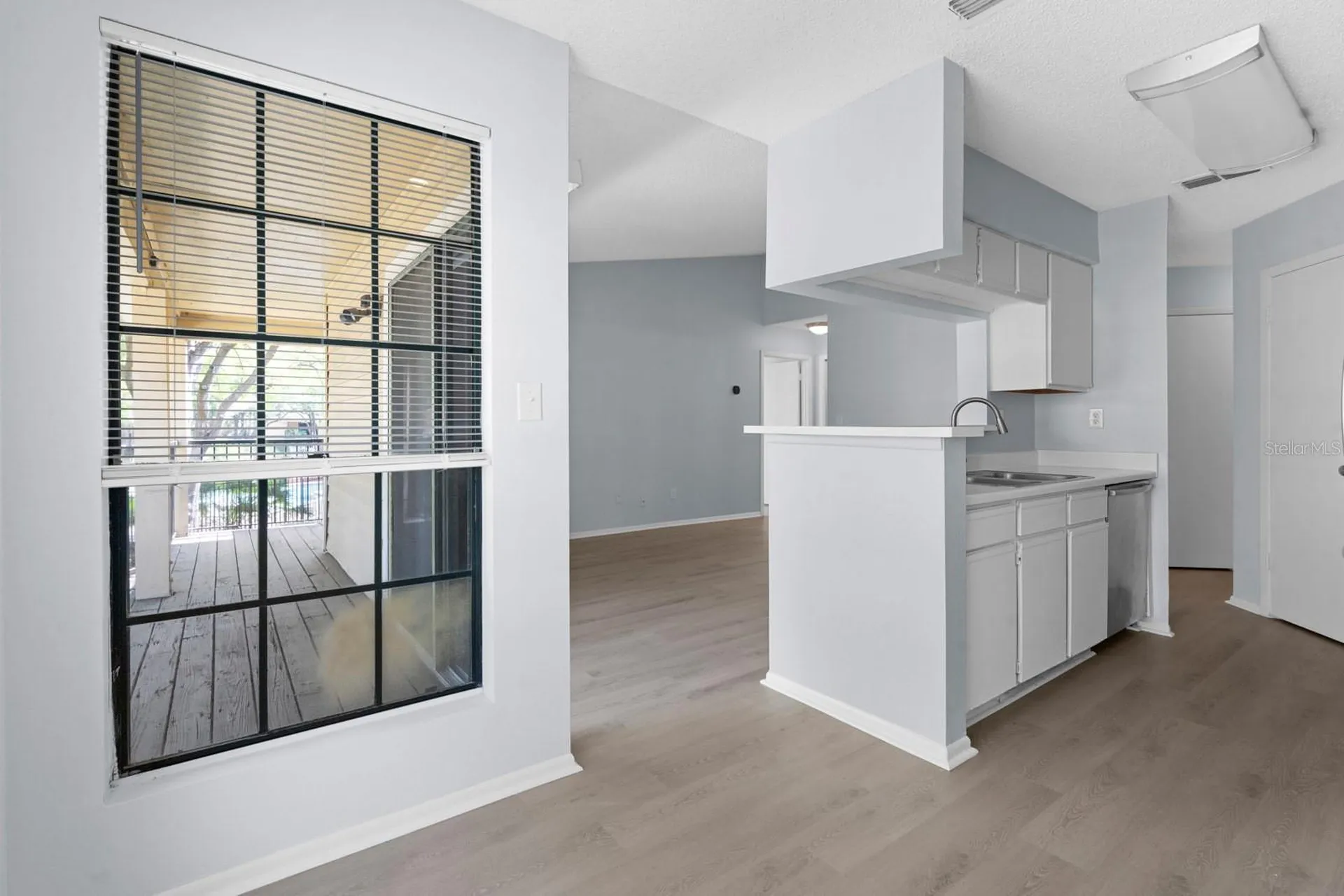 8609 Mallard Reserve Drive Tampa FL 33614