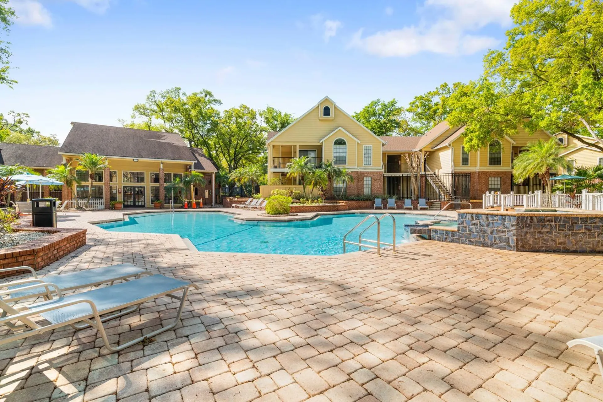 8609 Mallard Reserve Drive Tampa FL 33614