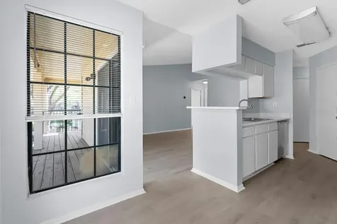 8609 Mallard Reserve Drive Tampa FL 33614