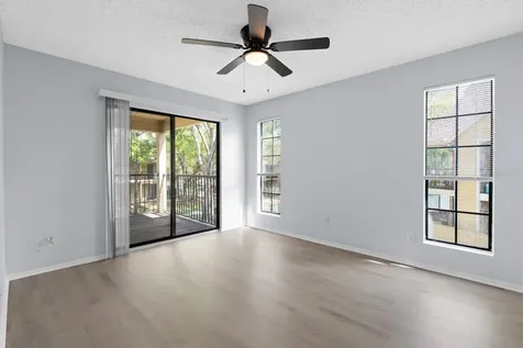 8609 Mallard Reserve Drive Tampa FL 33614