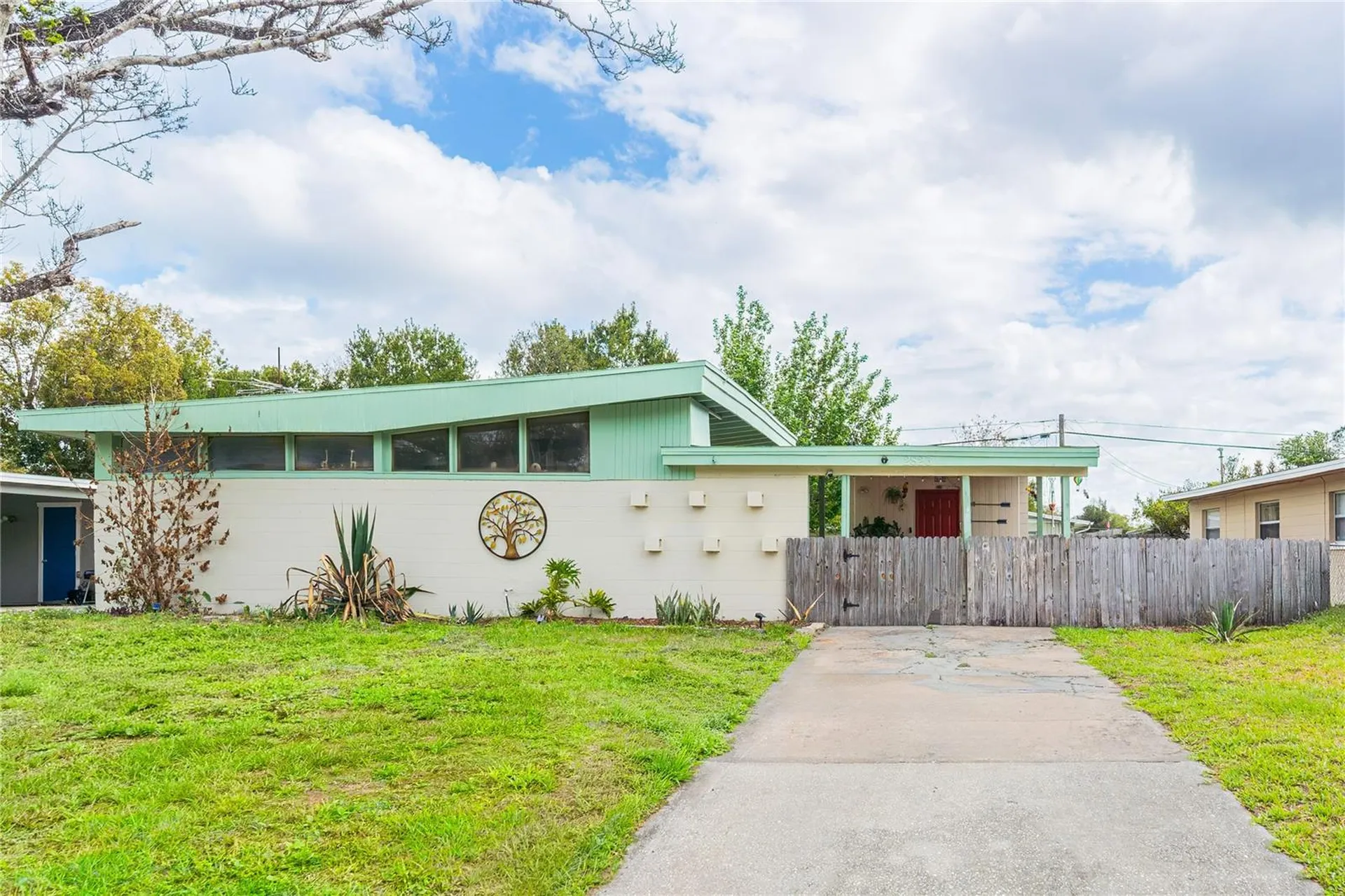 2823 Hertha Avenue Orlando FL 32826