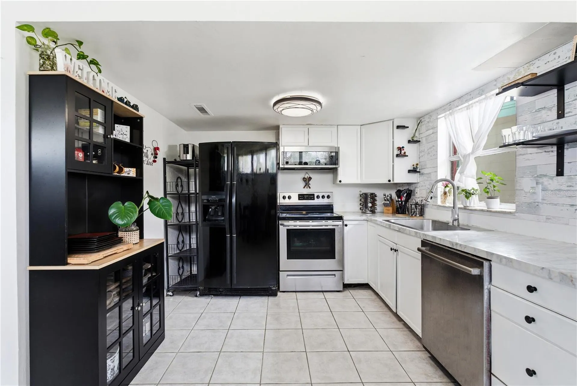 2823 Hertha Avenue Orlando FL 32826