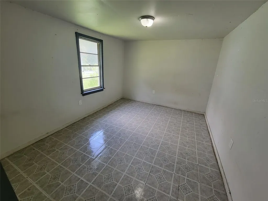 14052 Railroad Avenue Dade City FL 33525