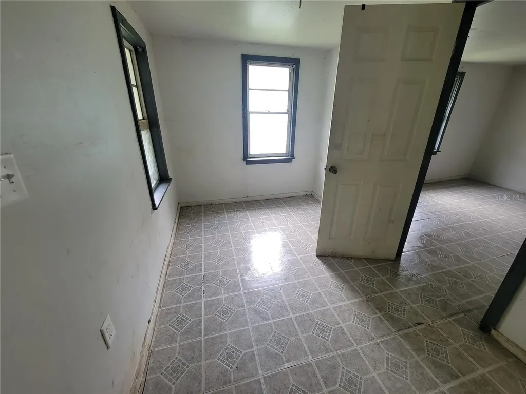14052 Railroad Avenue Dade City FL 33525