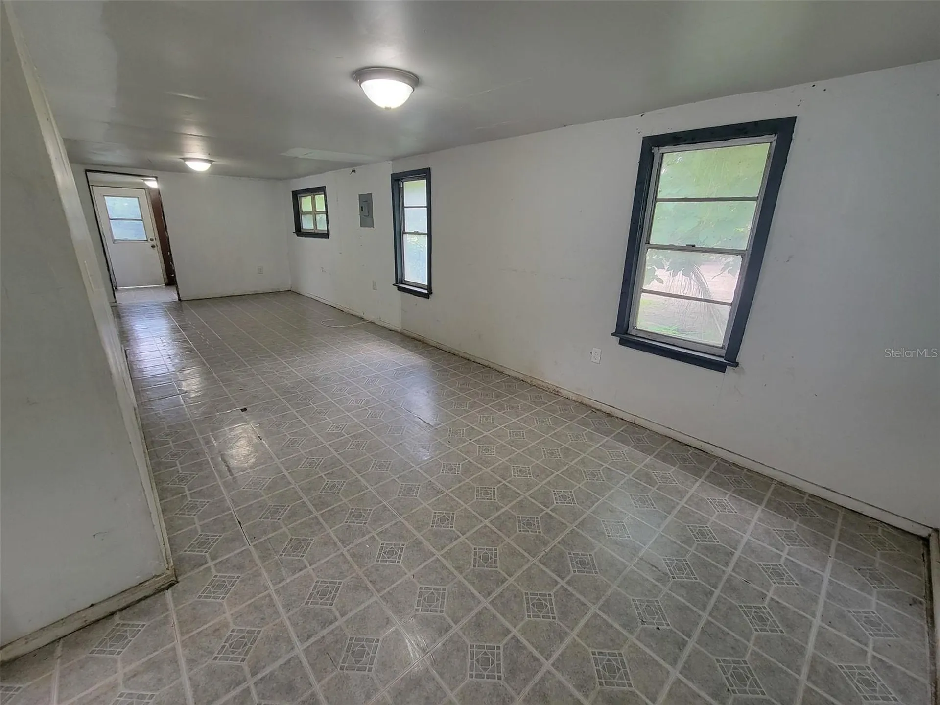14052 Railroad Avenue Dade City FL 33525