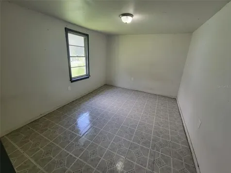 14052 Railroad Avenue Dade City FL 33525