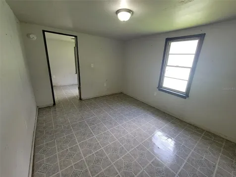 14052 Railroad Avenue Dade City FL 33525