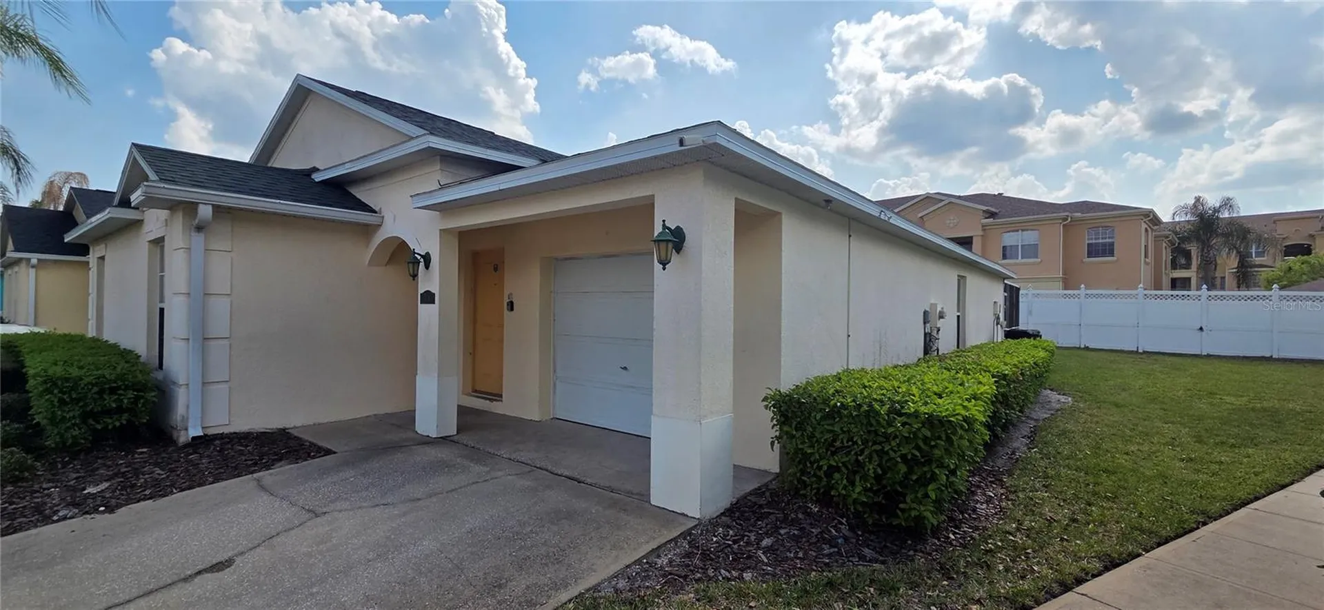 528 Reserve Drive Davenport FL 33896