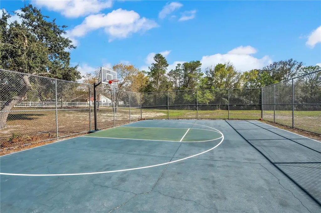 8431 Delaware Drive Weeki Wachee FL 34607