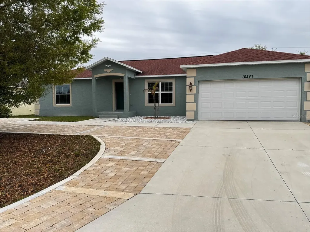 10347 Grail Avenue Englewood FL 34224