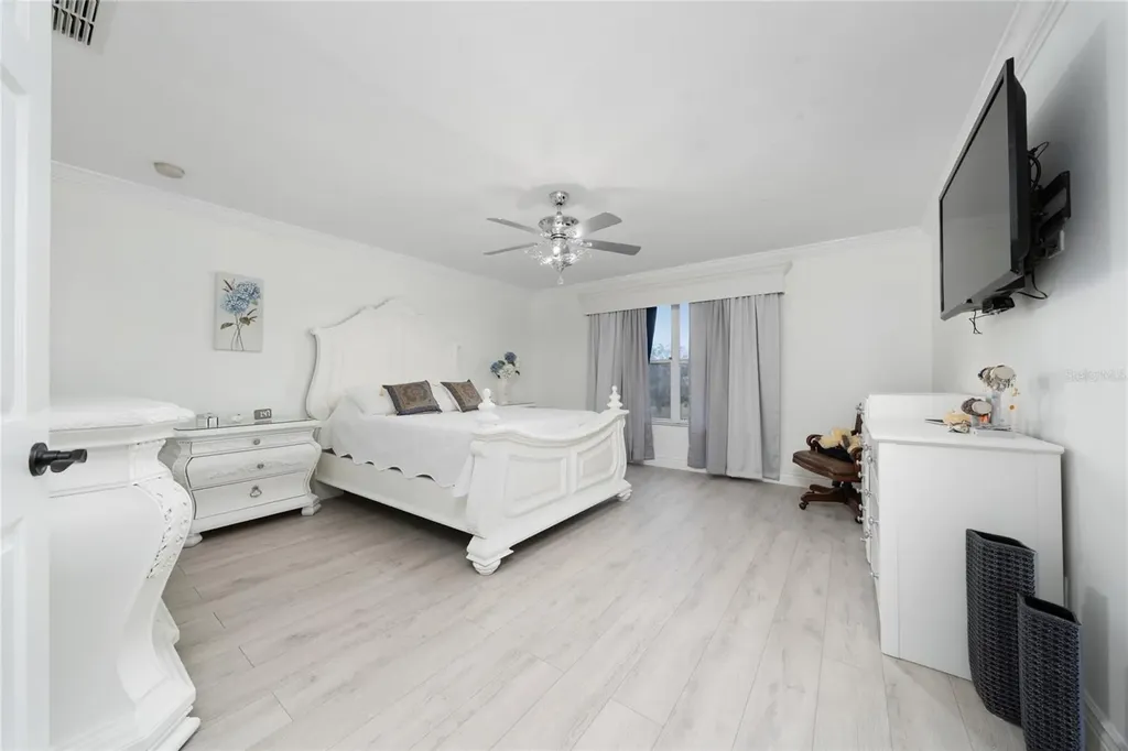2719 Star Grass Circle Kissimmee FL 34746