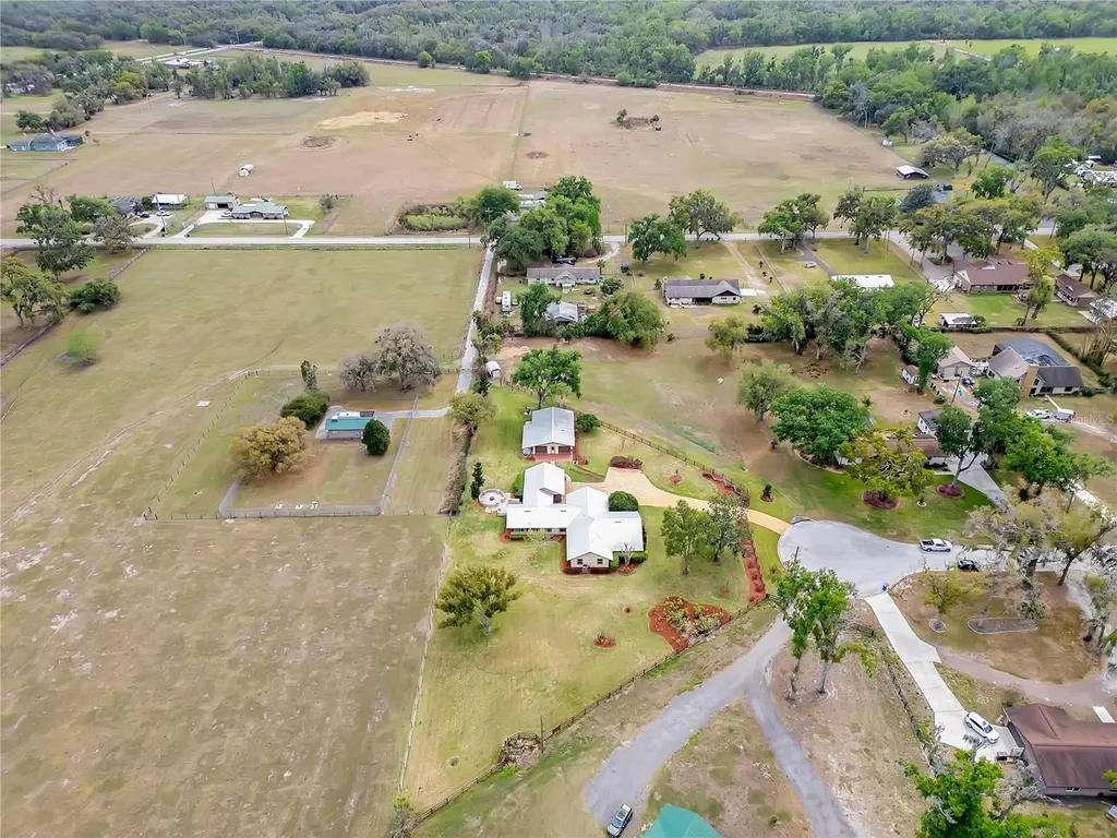 1401 Buell Court Plant City FL 33567