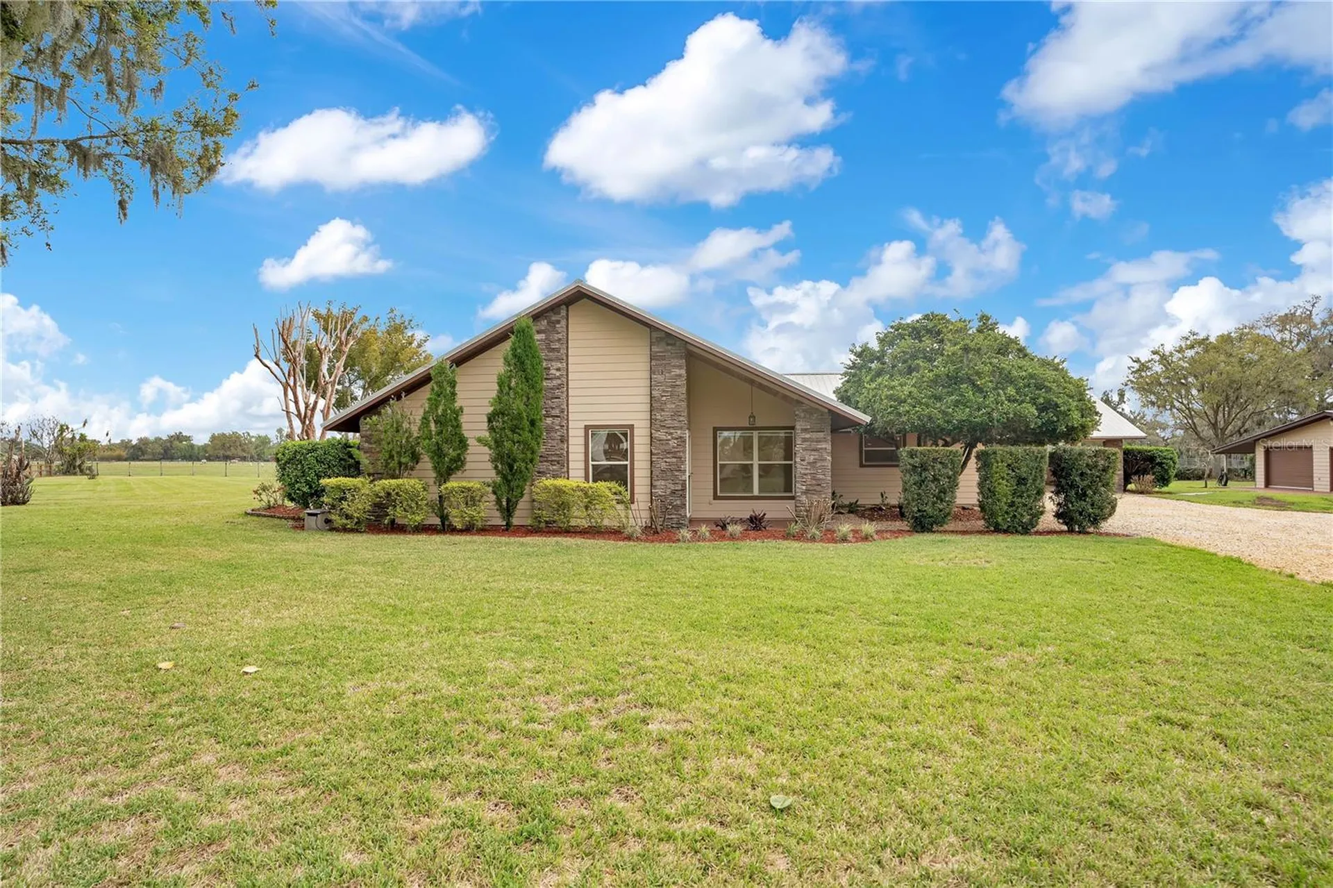 1401 Buell Court Plant City FL 33567