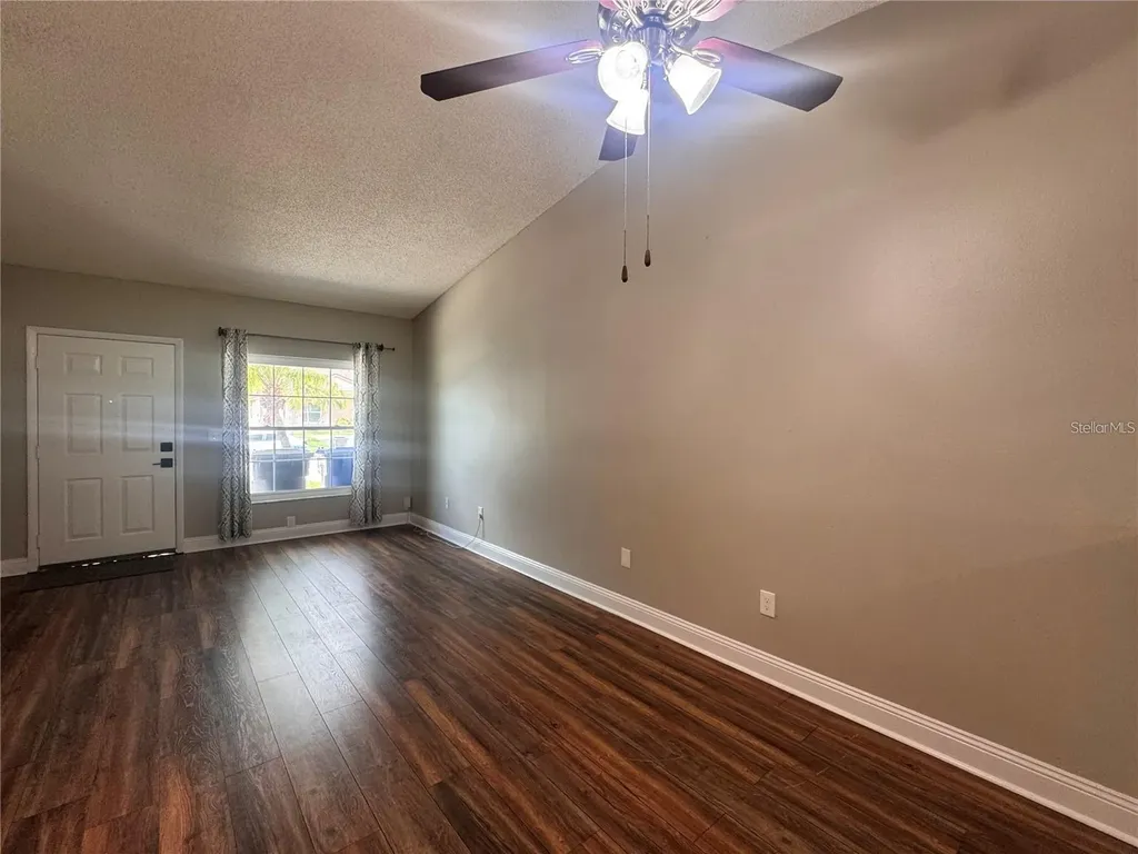 915 Burlwood Street Brandon FL 33511