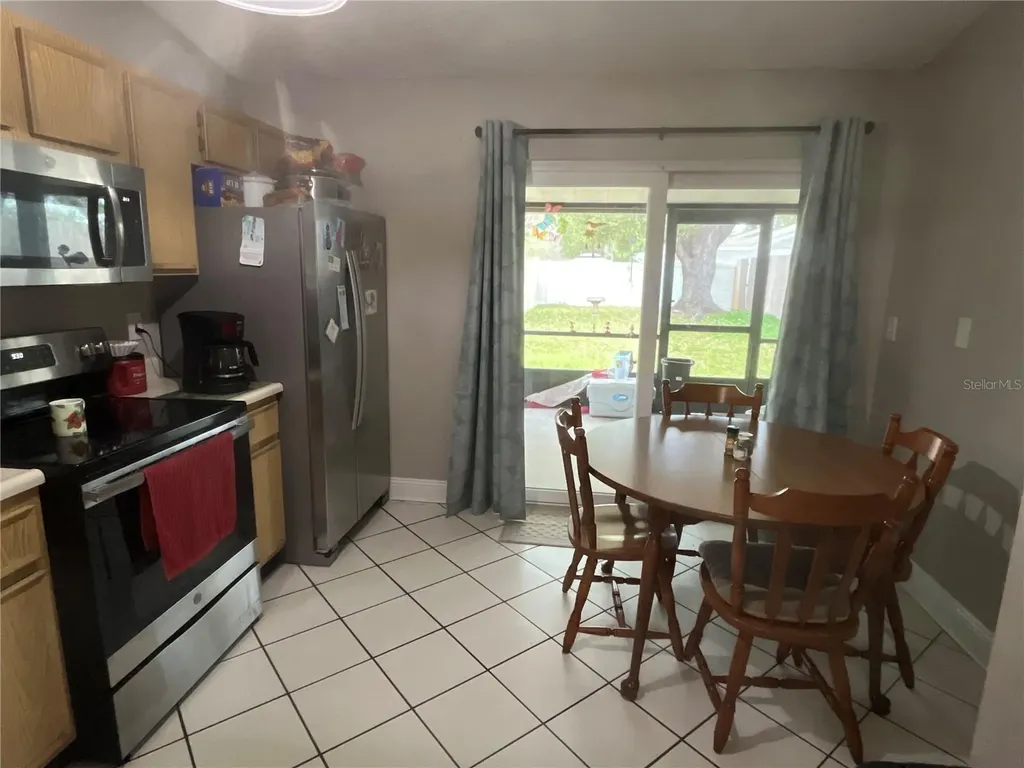915 Burlwood Street Brandon FL 33511
