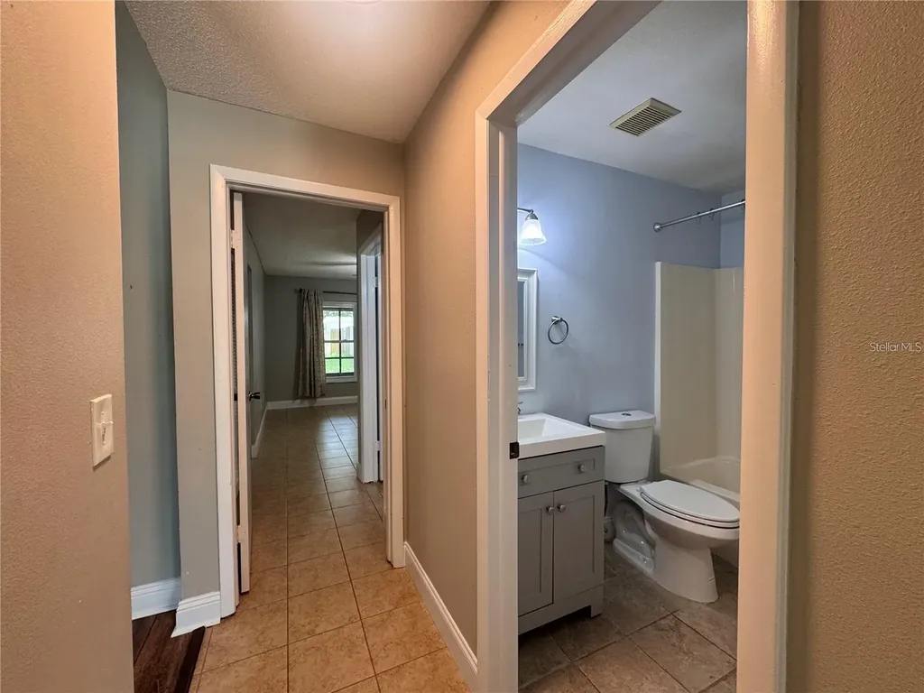 915 Burlwood Street Brandon FL 33511