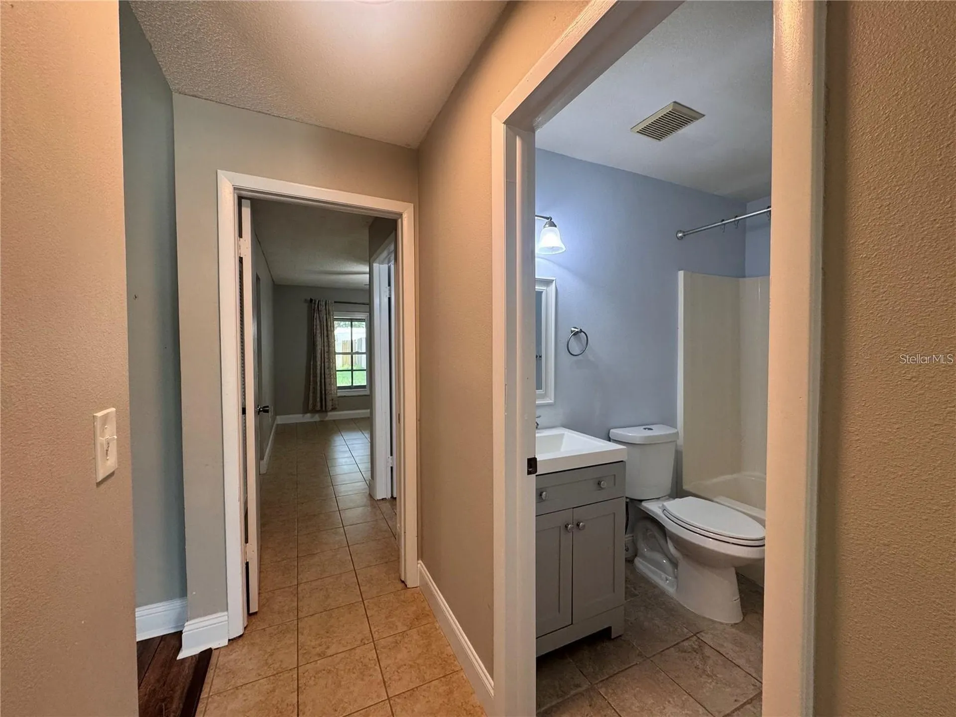915 Burlwood Street Brandon FL 33511