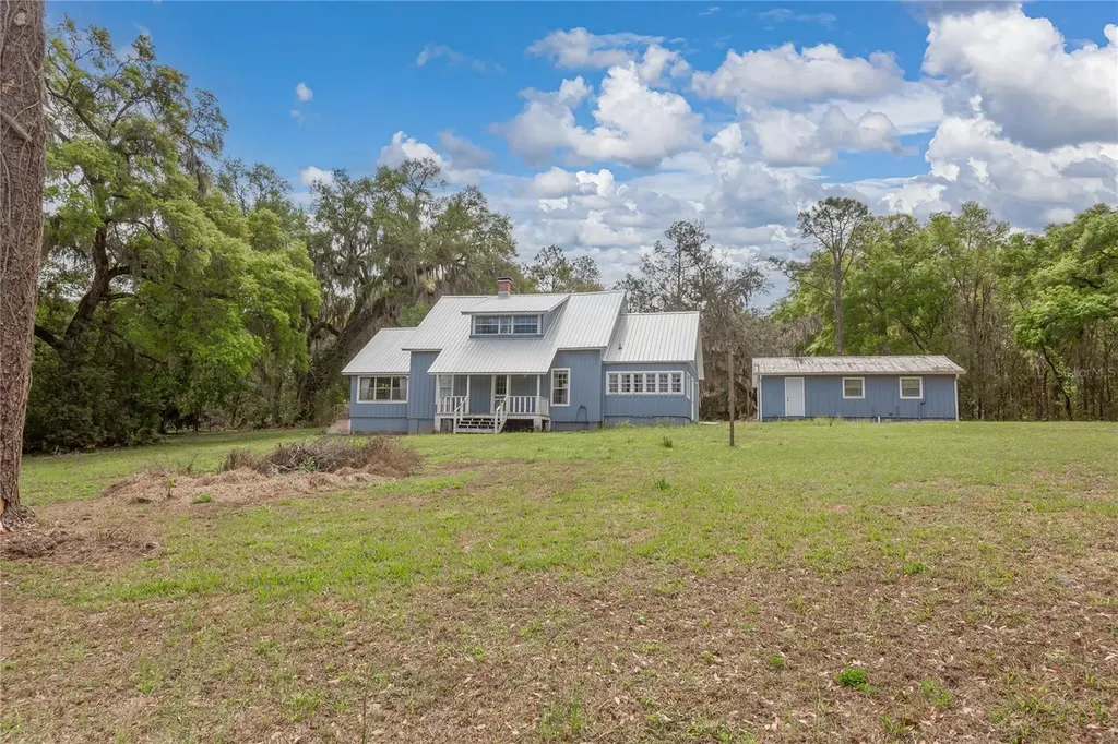 1905 Myrtle Lake Avenue Fruitland Park FL 34731