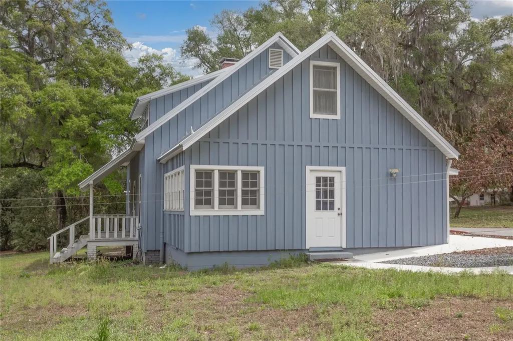 1905 Myrtle Lake Avenue Fruitland Park FL 34731