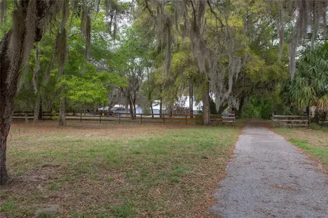 1905 Myrtle Lake Avenue Fruitland Park FL 34731