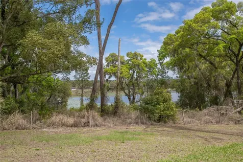 1905 Myrtle Lake Avenue Fruitland Park FL 34731