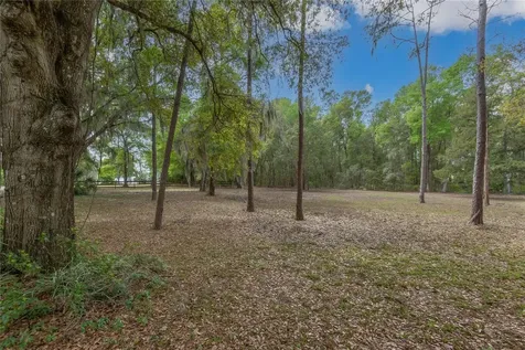 1905 Myrtle Lake Avenue Fruitland Park FL 34731