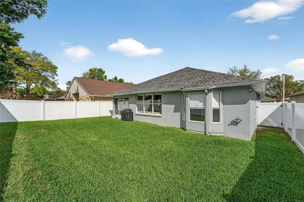1407 Bloomingdale Trails Boulevard Brandon FL 33511