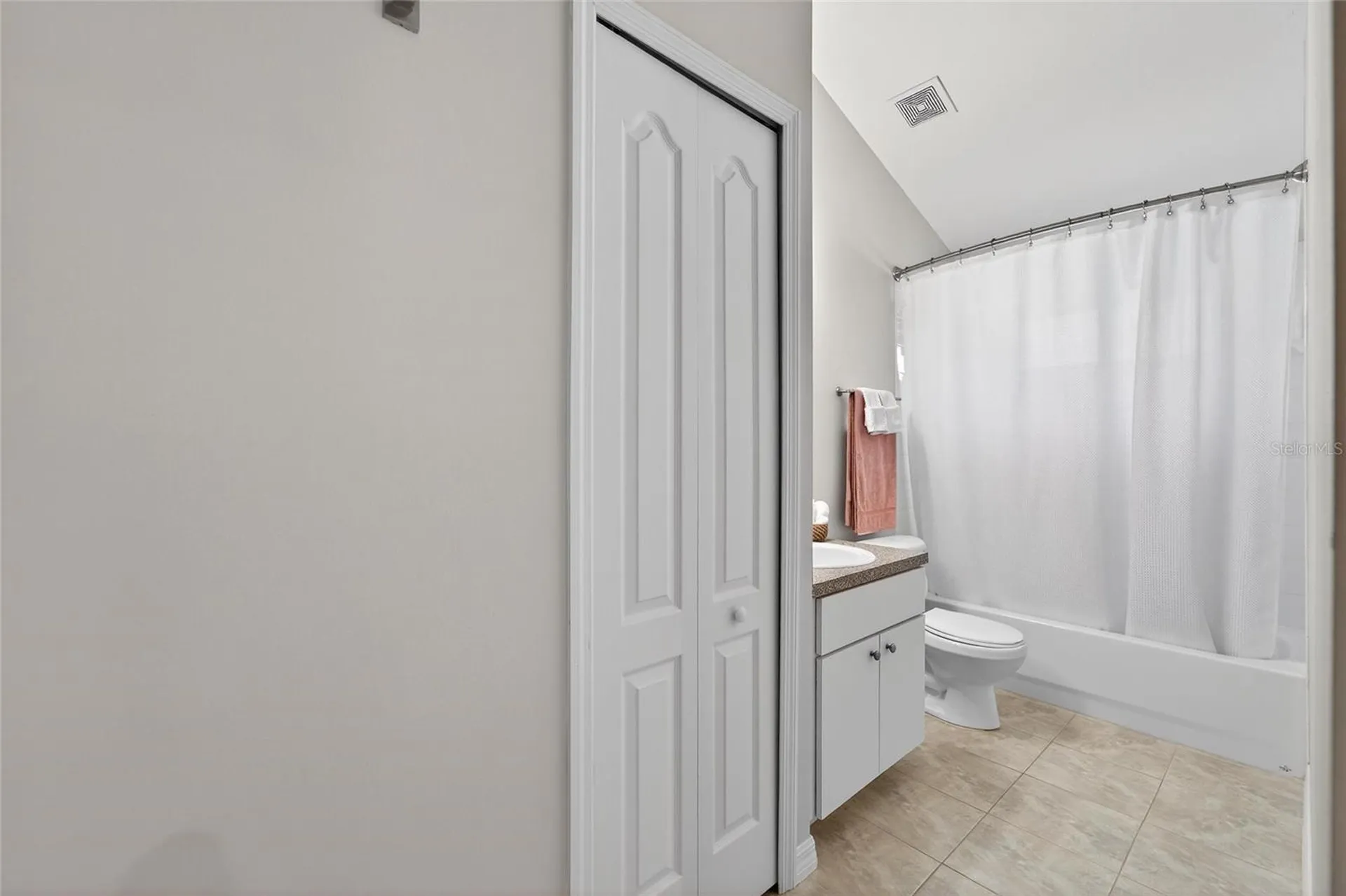 1407 Bloomingdale Trails Boulevard Brandon FL 33511