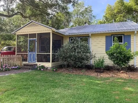 1017 NE 8th Avenue Gainesville FL 32601