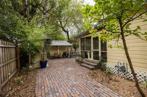 1017 NE 8th Avenue Gainesville FL 32601