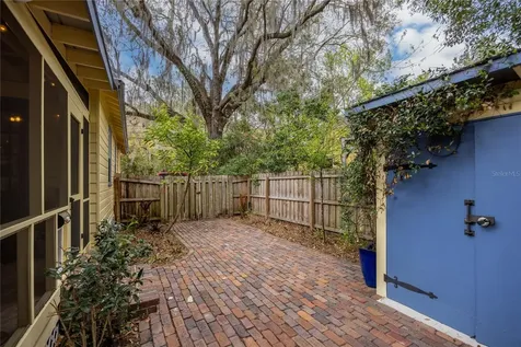 1017 NE 8th Avenue Gainesville FL 32601