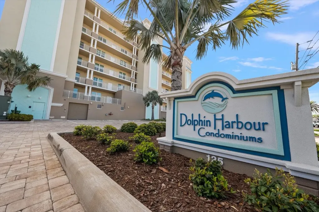 125 Island Way Clearwater Beach FL 33767