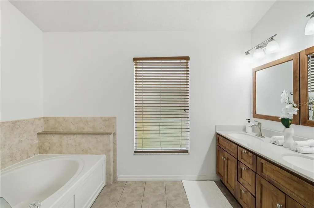 7305 S Swoope Street Tampa FL 33616