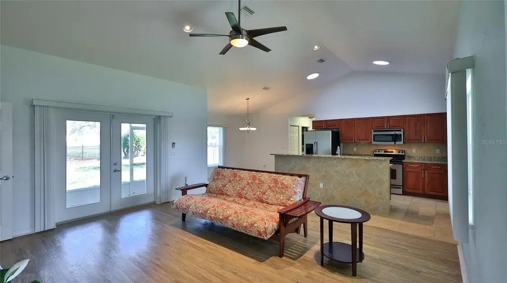 28 Ames Lane Daytona Beach FL 32118
