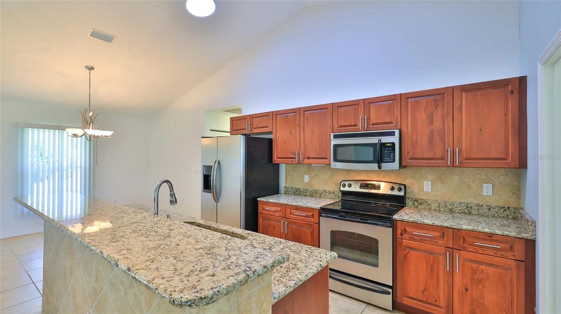 28 Ames Lane Daytona Beach FL 32118