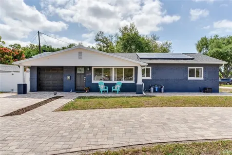 6688 30th Avenue N St Petersburg FL 33710