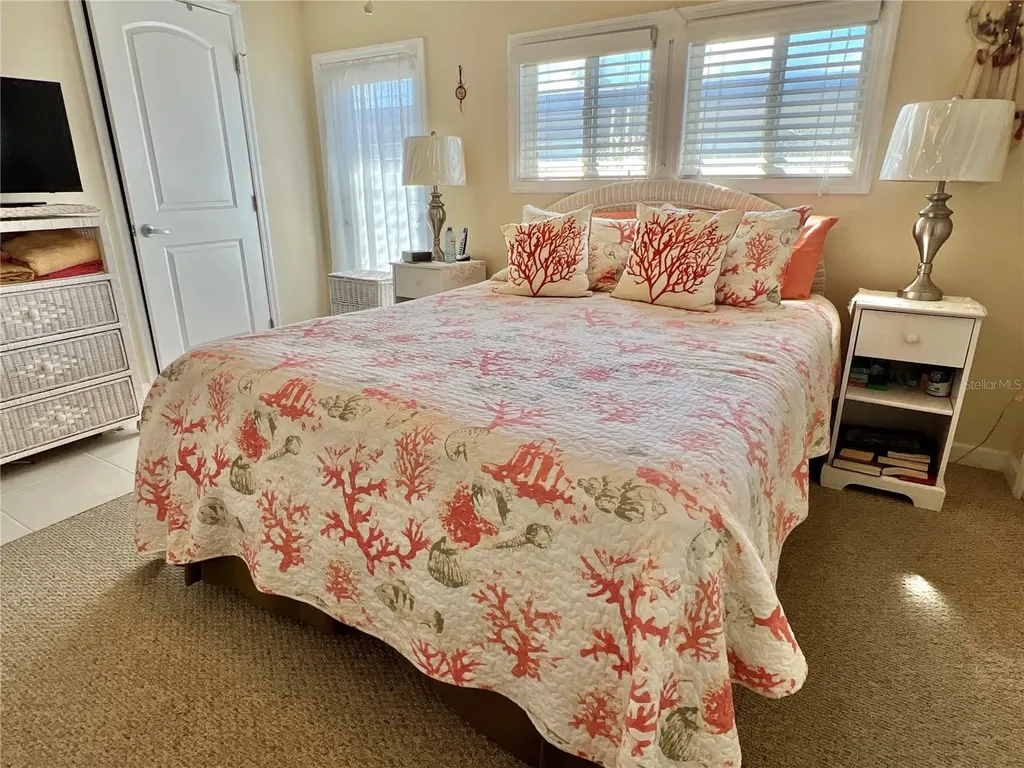 7138 Mount Hawthorne Road NE St Petersburg FL 33702