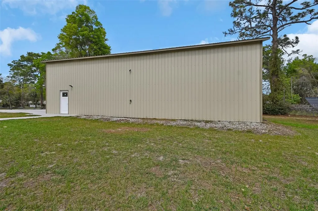 4611 Grand Avenue De Leon Springs FL 32130