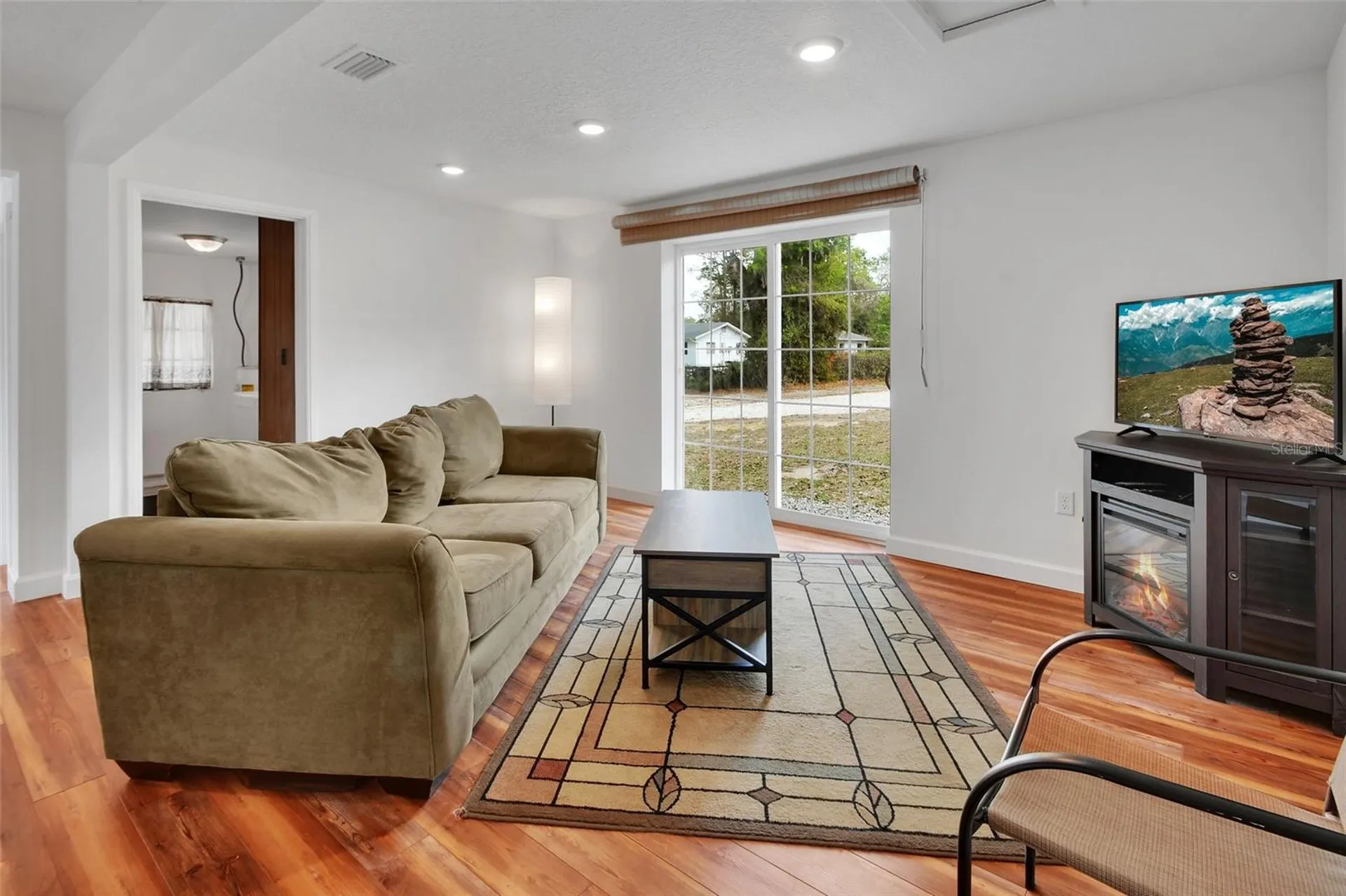 4611 Grand Avenue De Leon Springs FL 32130
