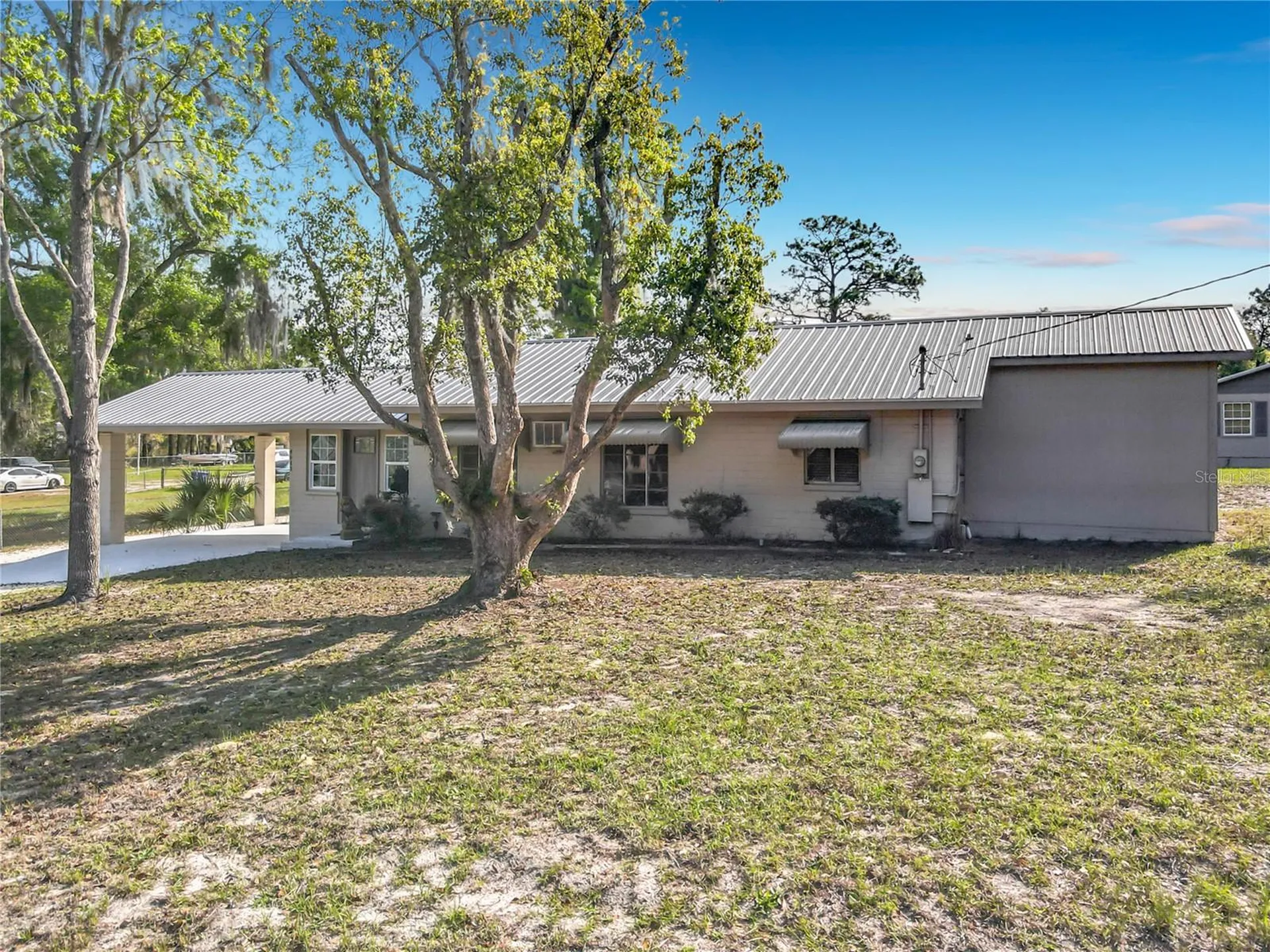 4611 Grand Avenue De Leon Springs FL 32130