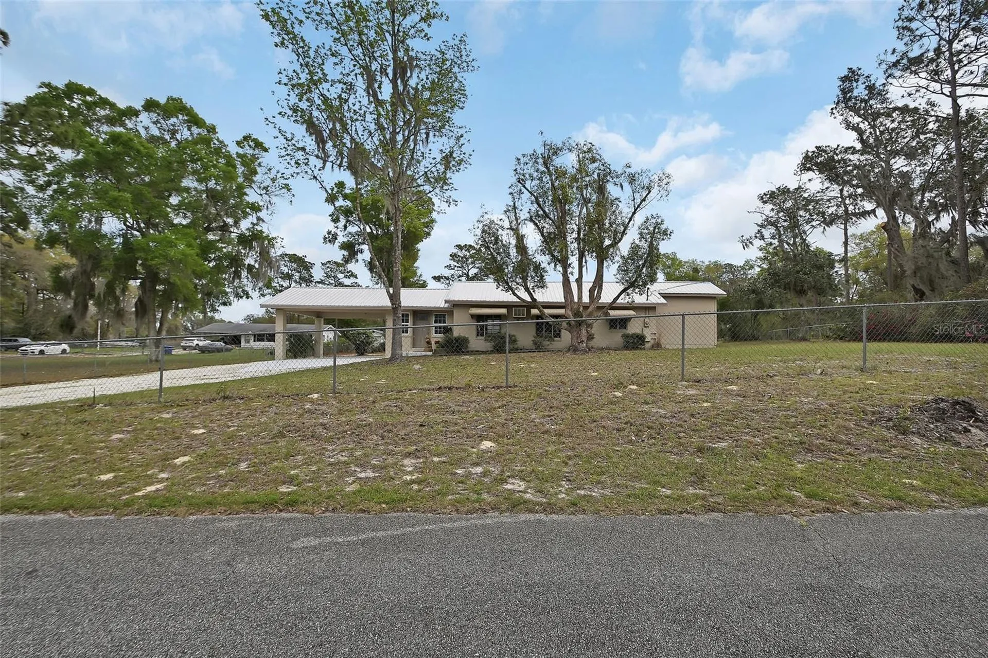 4611 Grand Avenue De Leon Springs FL 32130
