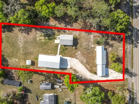 4611 Grand Avenue De Leon Springs FL 32130